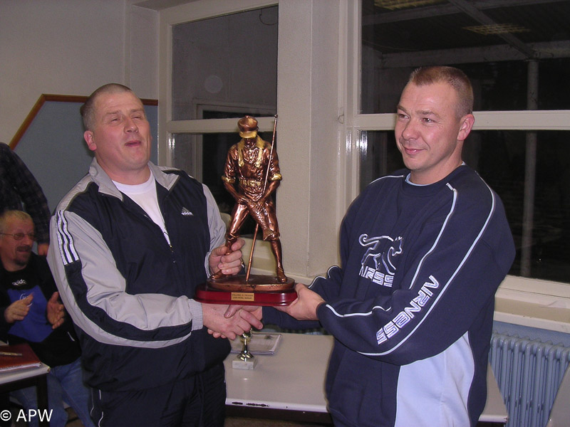 Remise de la coupe du Chalenge du président, 2005-11