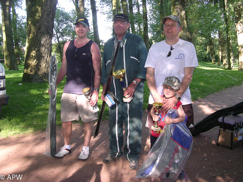 Les vainqueurs en compagnie du Président, 2006-06-10