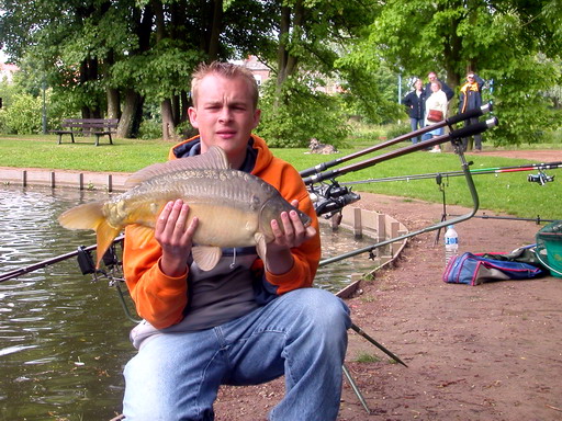 Les photos de nos amis les pêcheurs de carpe et leur prise.., 2008arpe et leur prise..